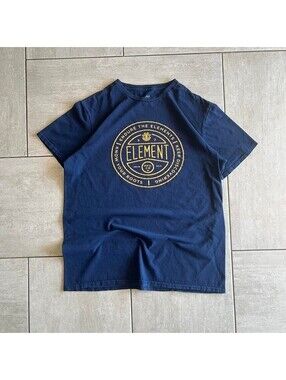 Element center logo tee